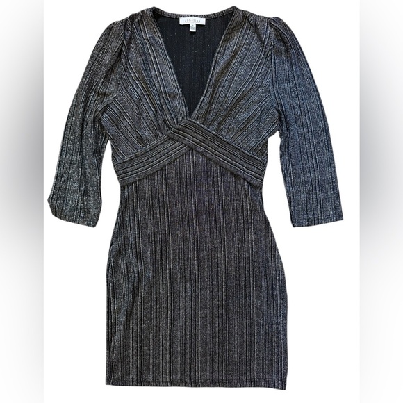 ✨ Abbeline Black Metallic Ribbed Mini Dress – Size Small in excellent condition - Picture 2 of 8